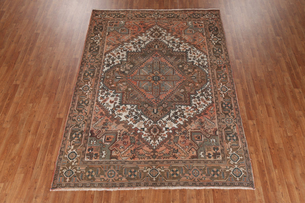 Vintage Geometric Heriz Persian Wool Rug 7x10