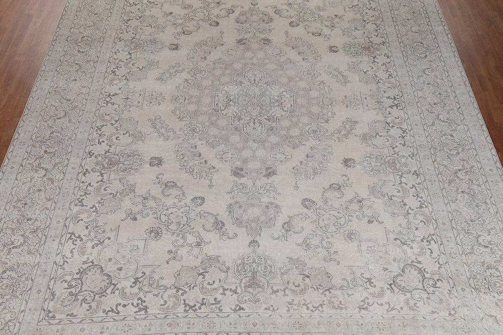 Muted Geometric Tabriz Large Persian Rug 11x15