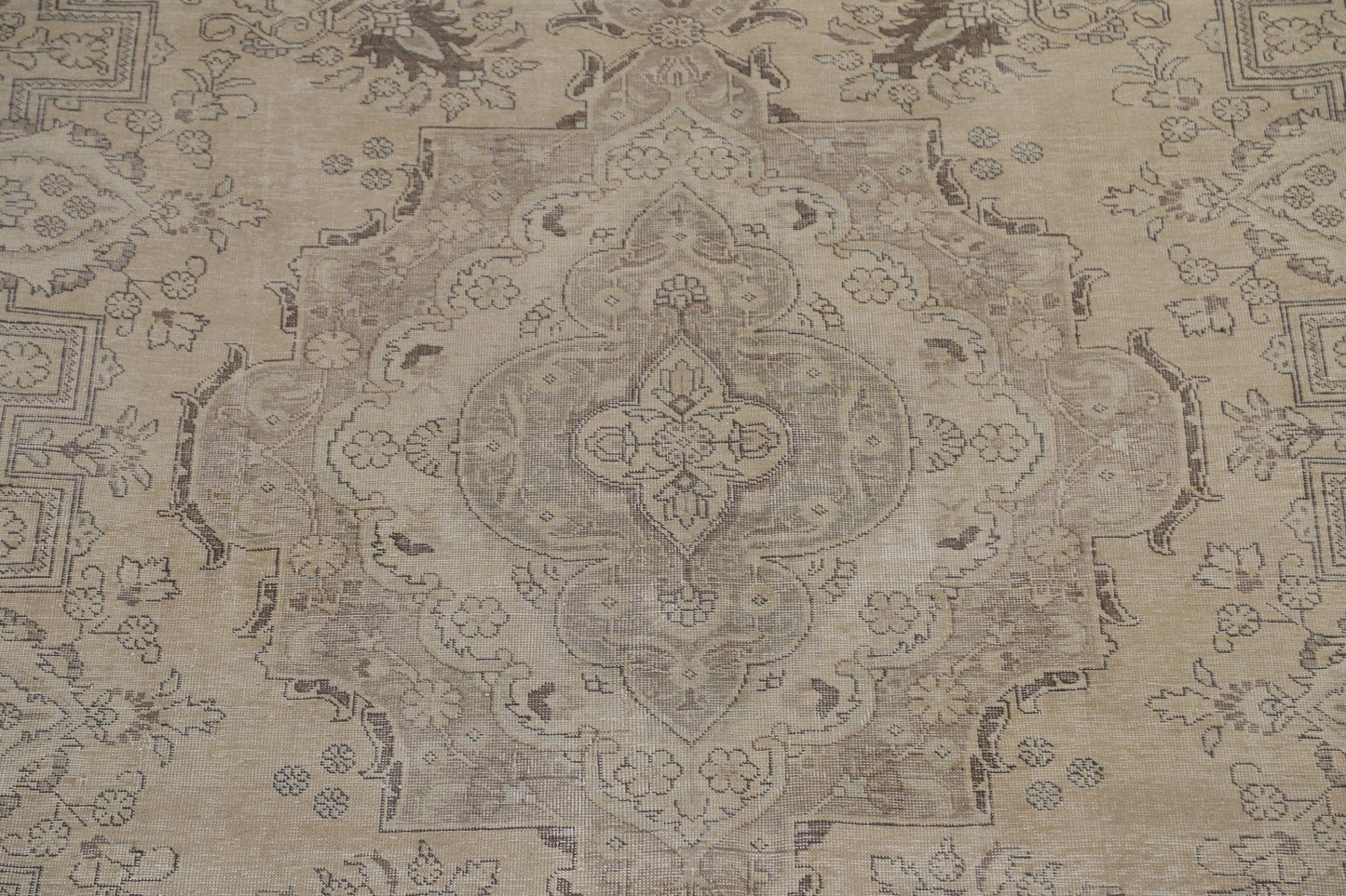 Muted Geometric Tabriz Persian Wool Rug 10x12