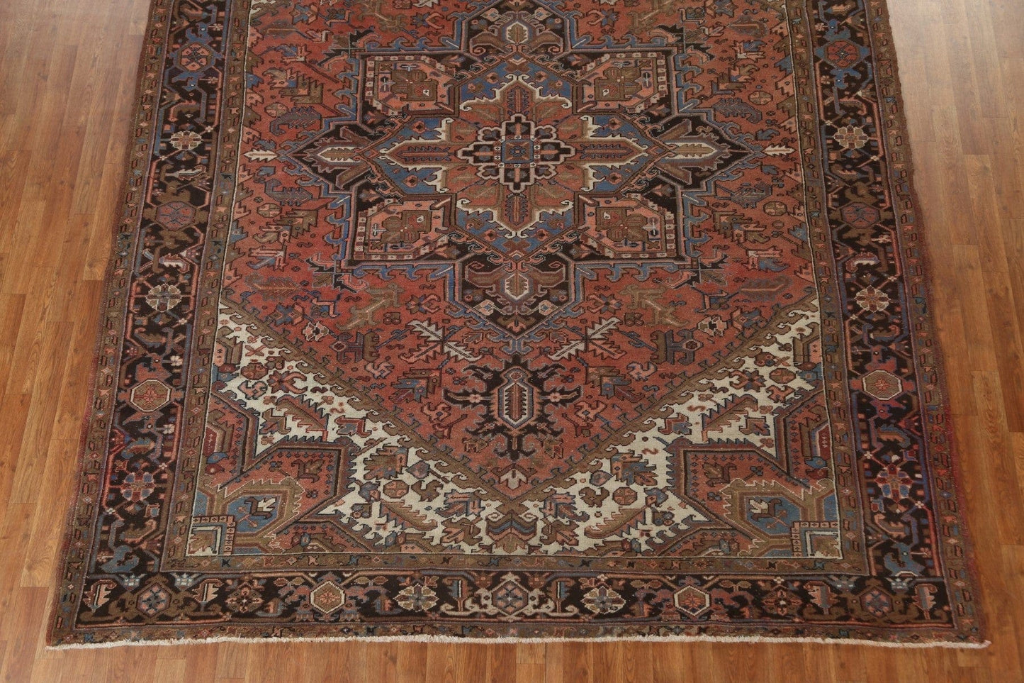 Handmade Heriz Persian Wool Rug 9x11