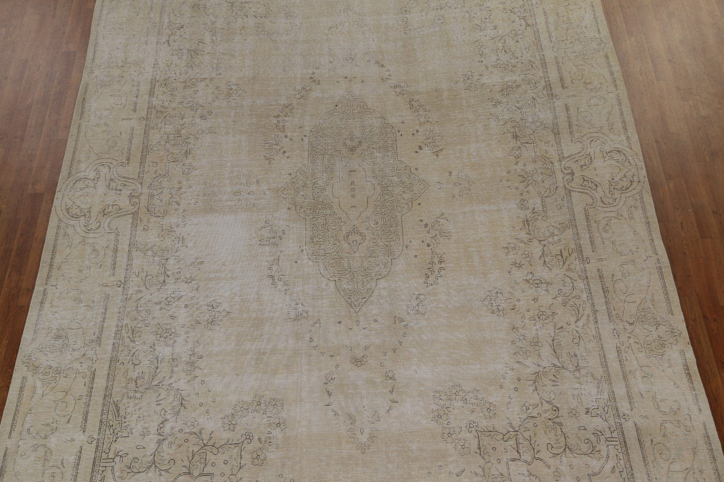 Distressed Floral Kerman Persian Area Rug 9x16