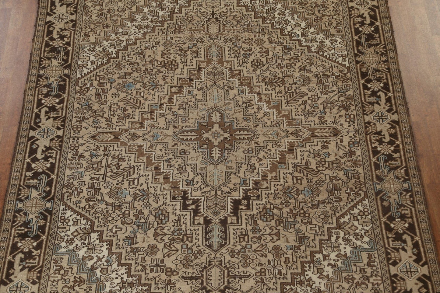 Geometric Vintage Heriz Persian Area Rug 8x11