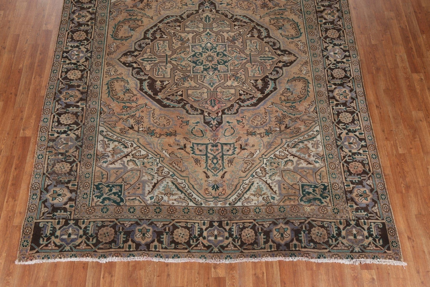 Geometric Vintage Heriz Persian Area Rug 8x10