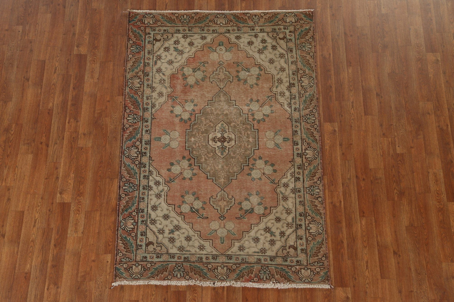 Hand-Knotted Tabriz Persian Area Rug 4x6