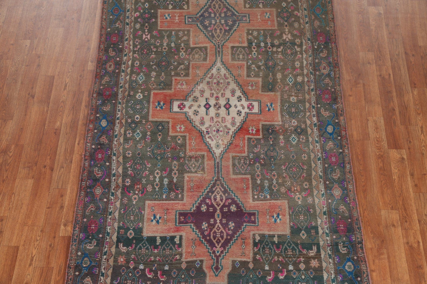 Tribal Geometric Shiraz Persian Area Rug 4x9