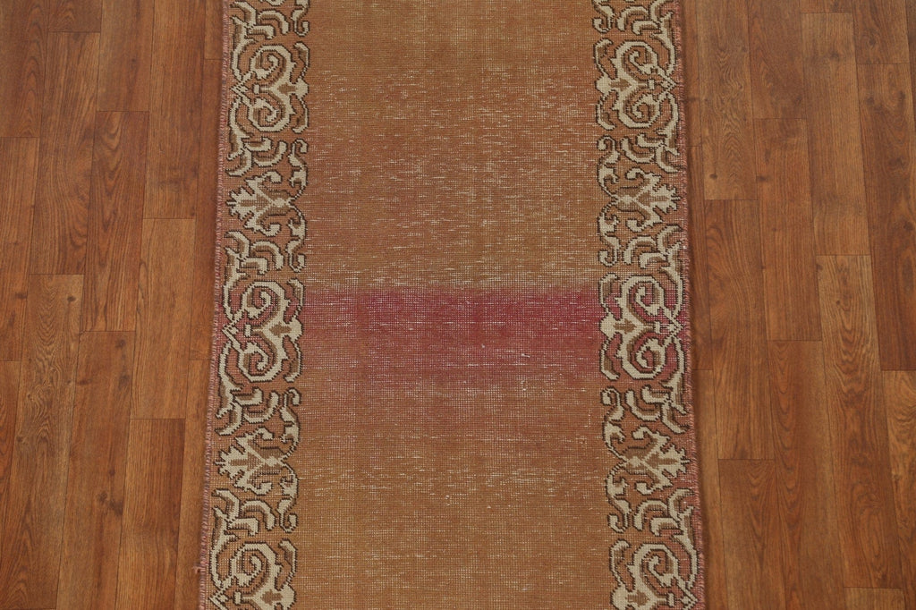 Handmade Wool Tabriz Persian Runner Rug 2x9