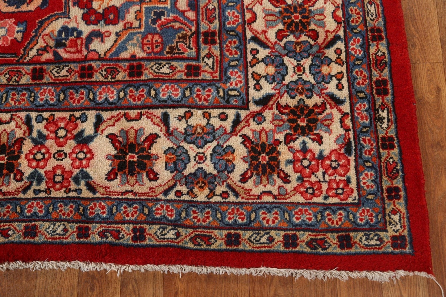 Vegetable Dye Red Sarouk Persian Area Rug 9x12