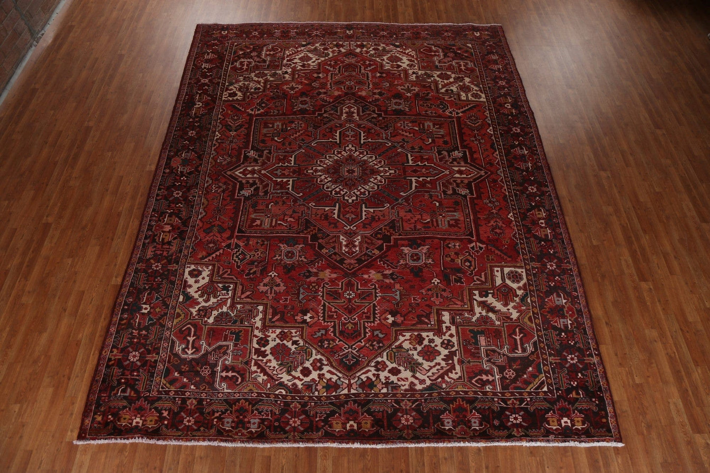 Hand-Knotted Wool Heriz Persian Area Rug 10x13