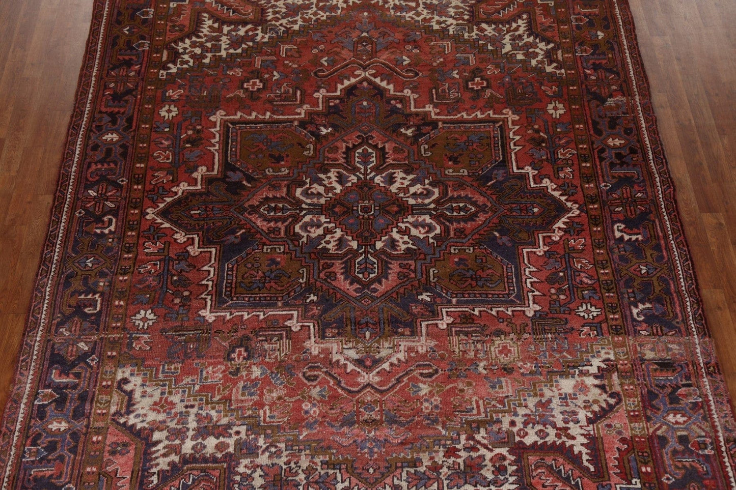 Hand-Knotted Heriz Persian Area Rug 8x11