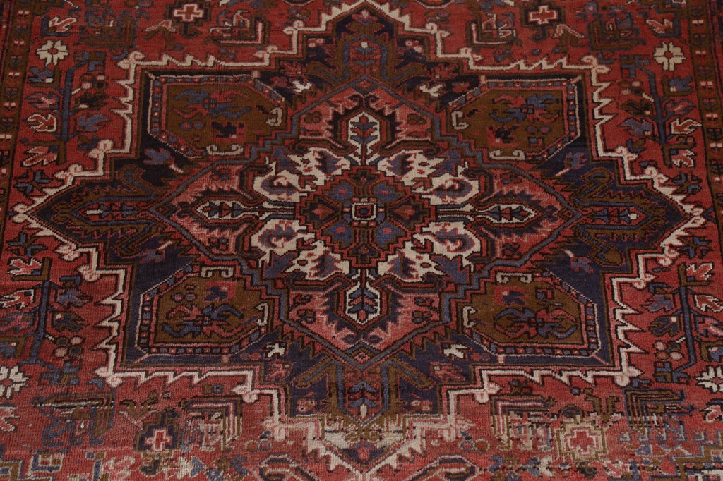 Hand-Knotted Heriz Persian Area Rug 8x11