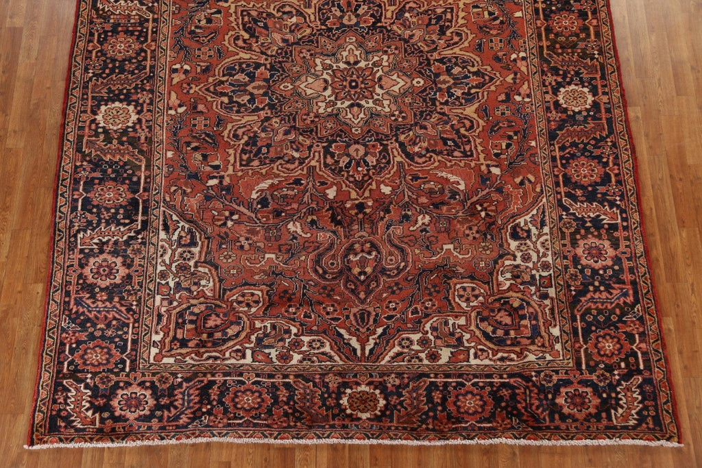 Hand-Knotted Wool Heriz Persian Area Rug 9x11