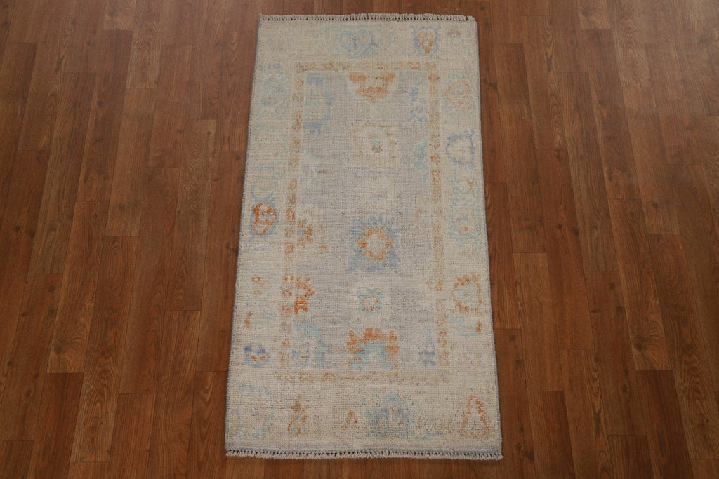 Hand-Knotted Oushak Turkish Area Rug 2x4