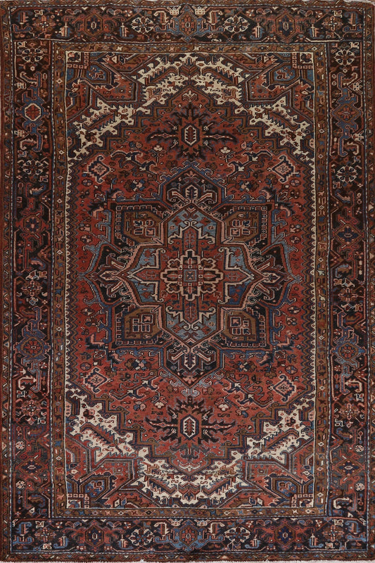 Hand-Knotted Wool Heriz Persian Area Rug 8x11