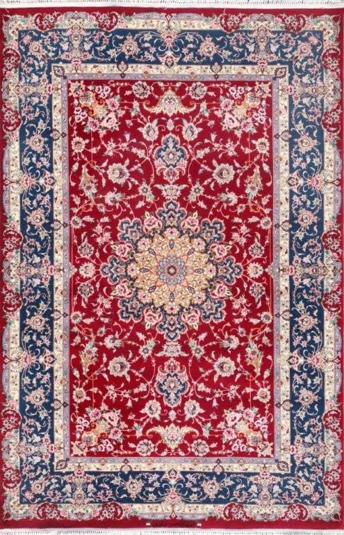 Isfahan Collection Hand-Knotted Wool Area Rug- 4' 4" X 6' 8"