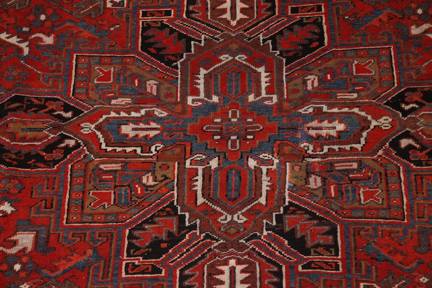 Vintage Wool Red Heriz Persian Area Rug 7x10