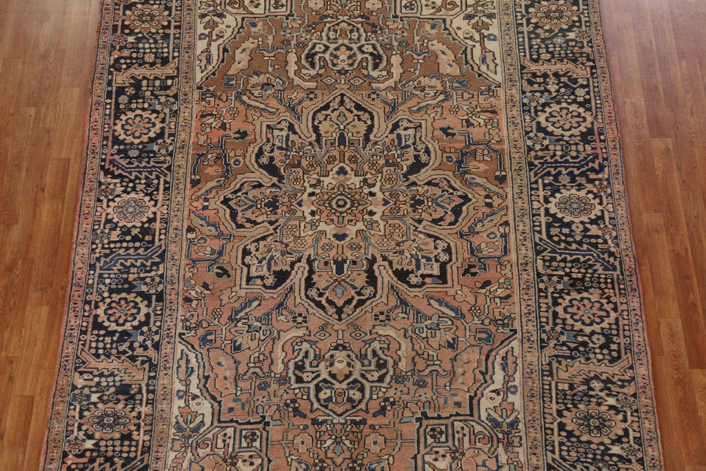 Hand-Knotted Wool Heriz Persian Area Rug 7x11