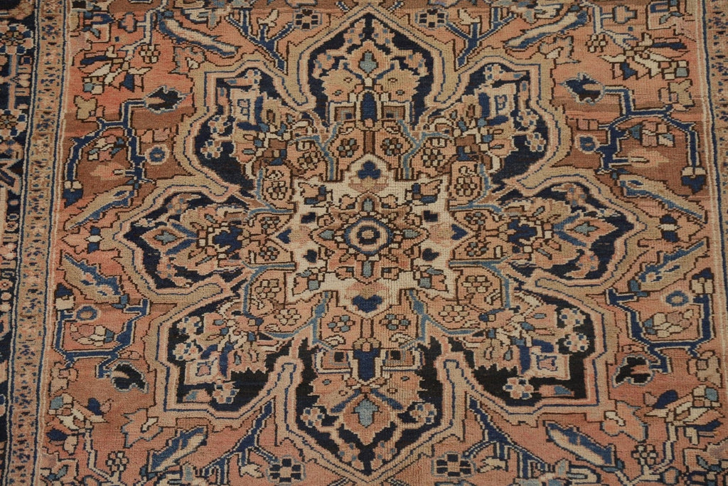 Hand-Knotted Wool Heriz Persian Area Rug 7x11