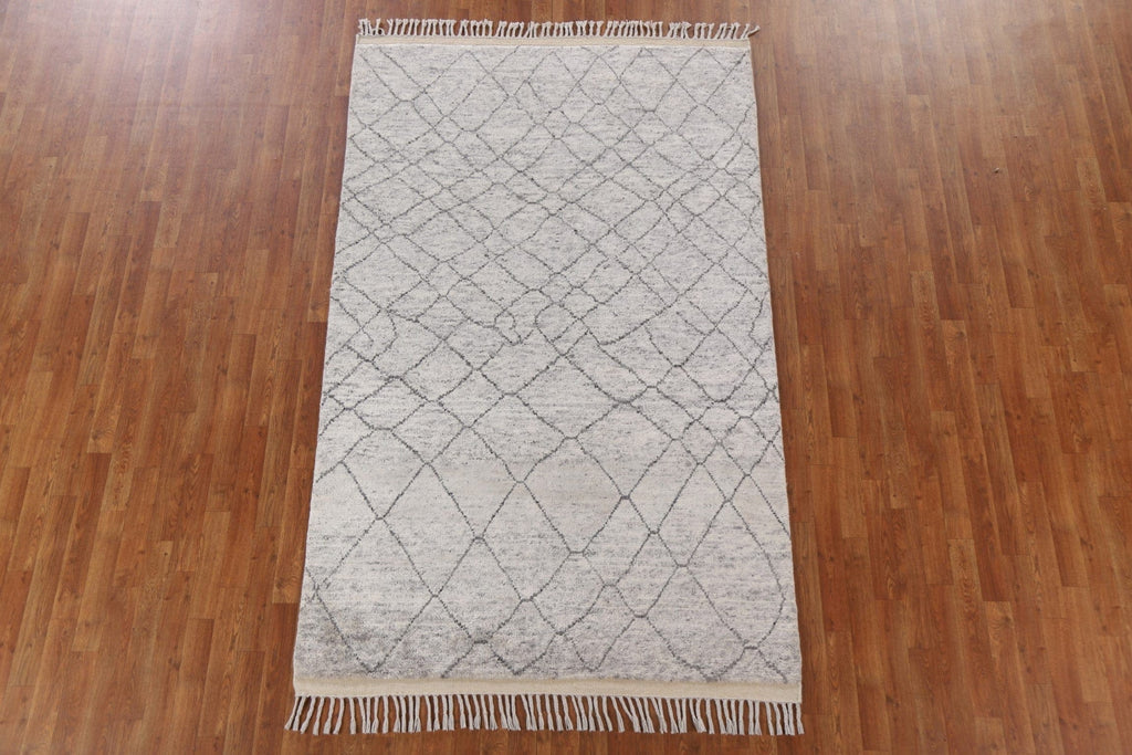 Trellis Wool Moroccan Area Rug 5x8