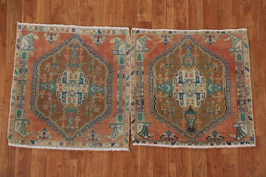 Set of 2 Abadeh Persian Square Rugs 2x2