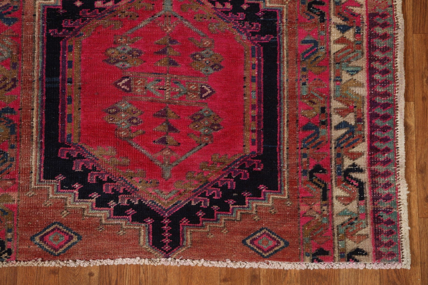 Handmade Wool Ardebil Persian Runner Rug 4x10