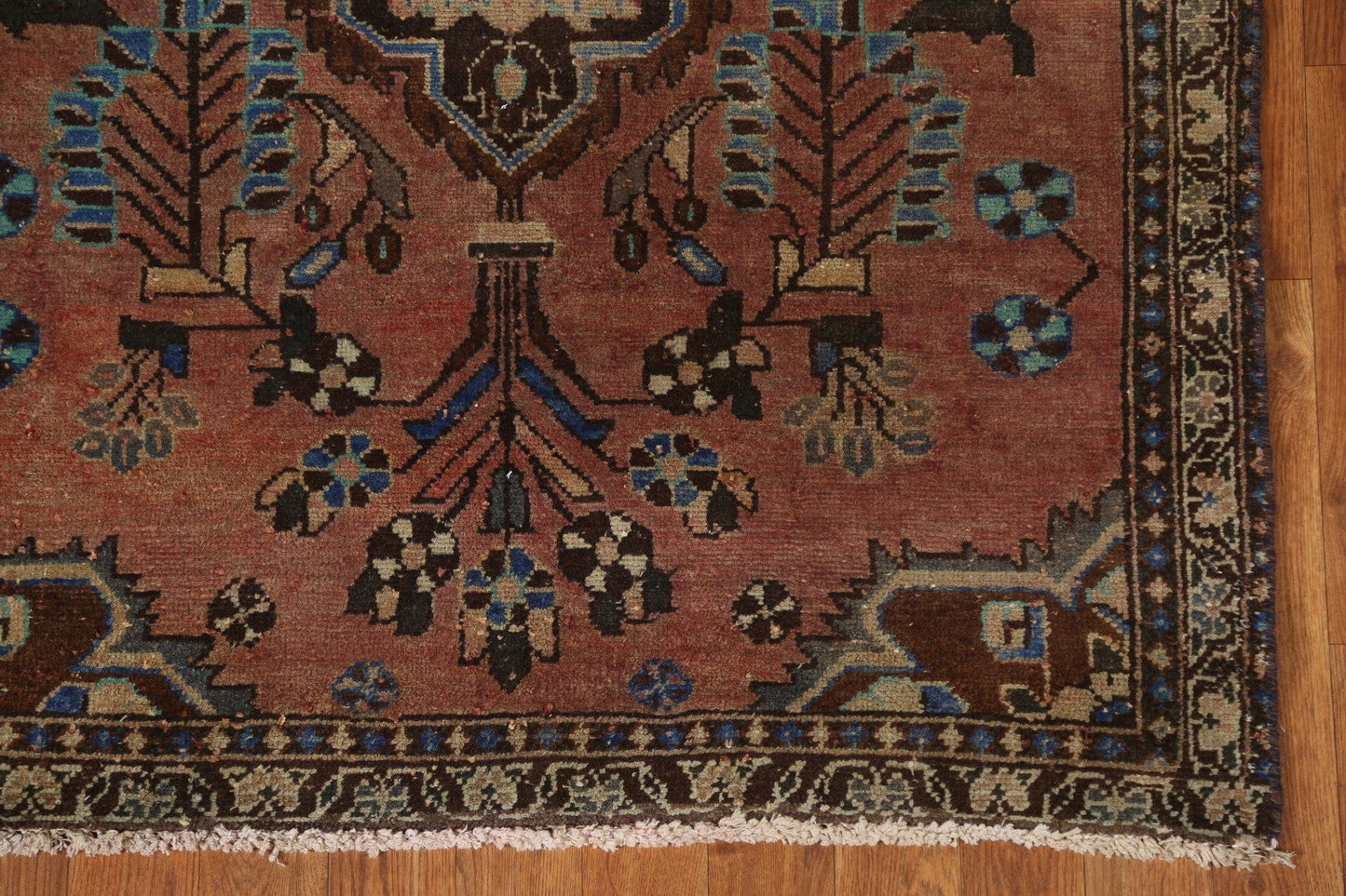 Handmade Lilian Persian Wool Rug 3x5