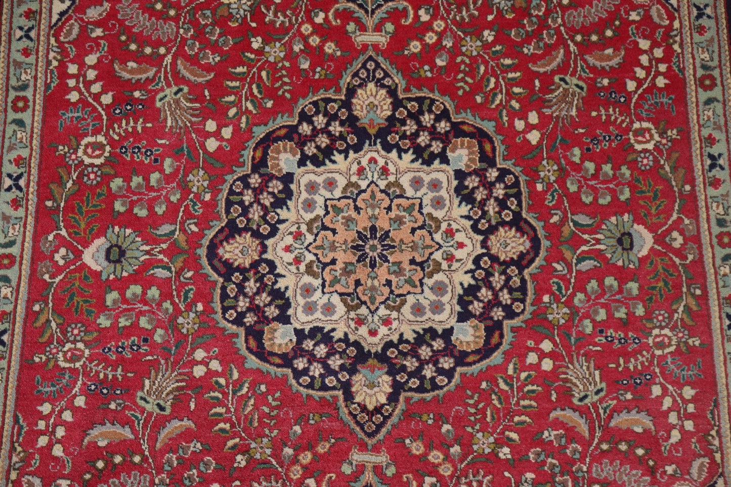 Floral Tabriz Persian Area Rug 7x10