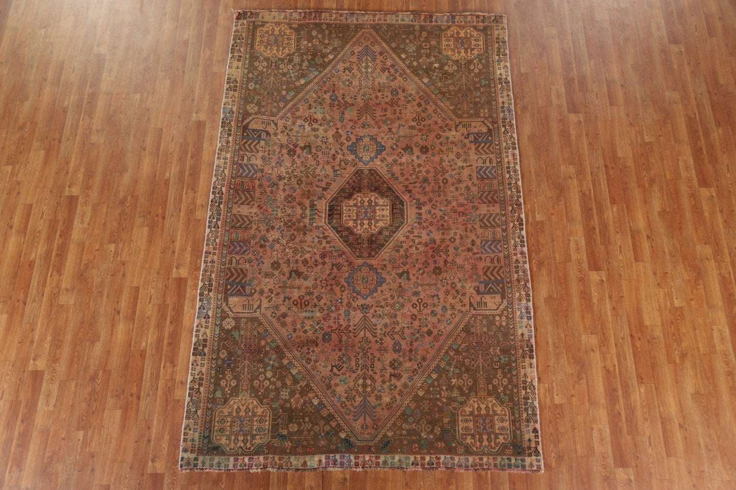 Tribal Wool Shiraz Persian Area Rug 6x9