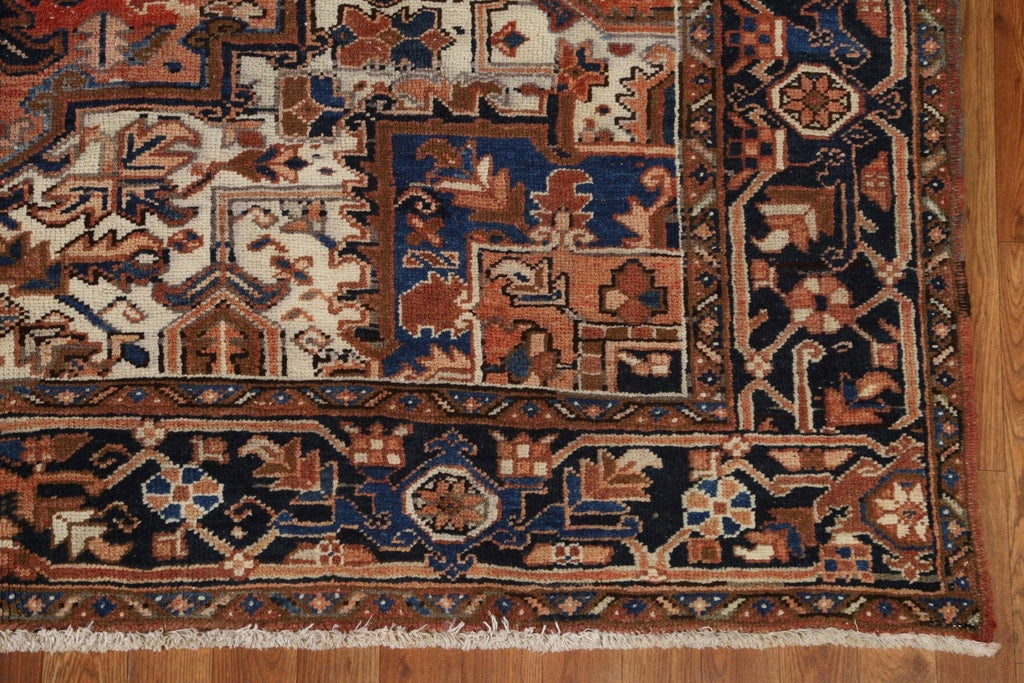 Vintage Heriz Persian Area Rug 7x10