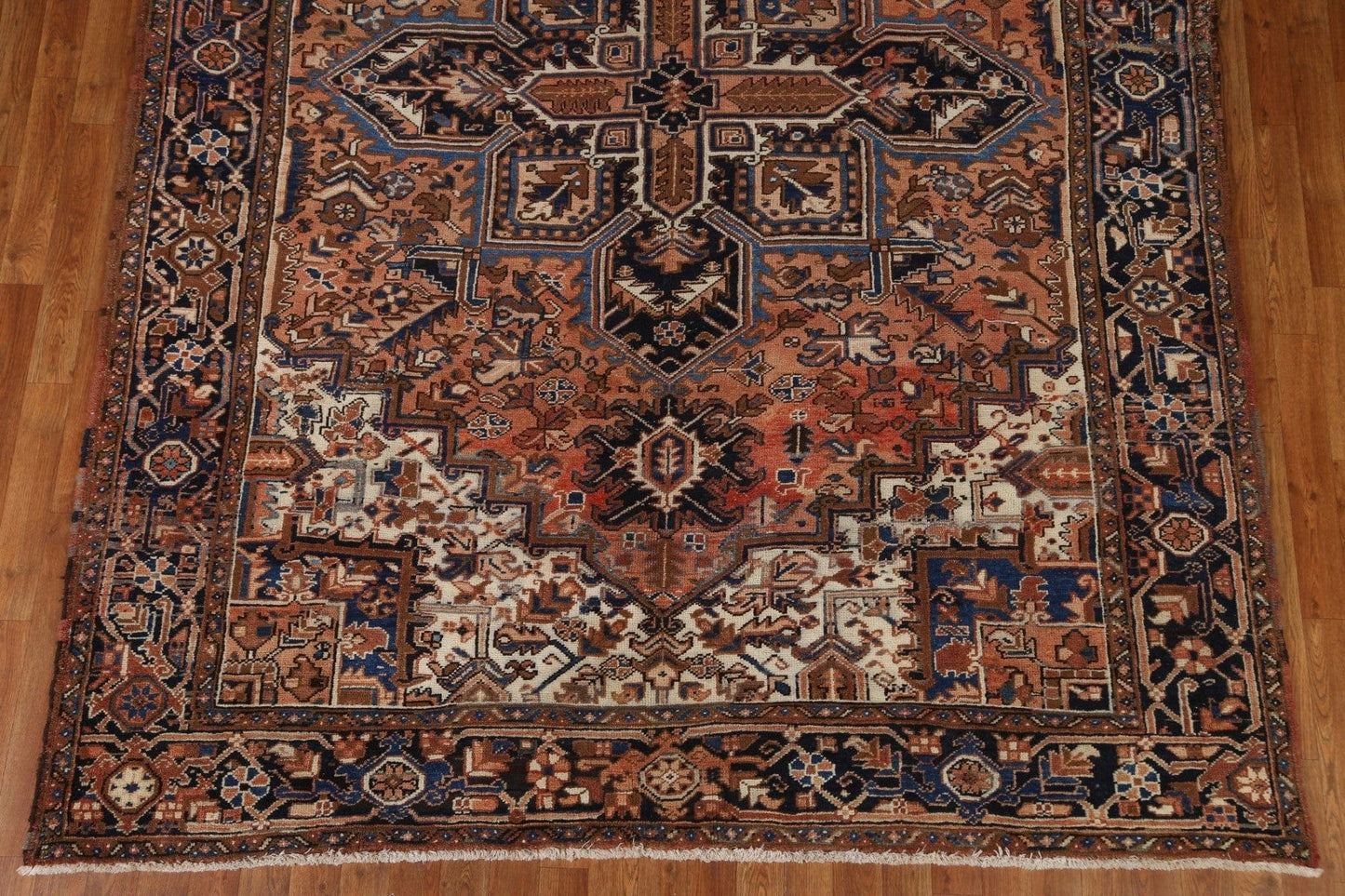 Vintage Heriz Persian Area Rug 7x10