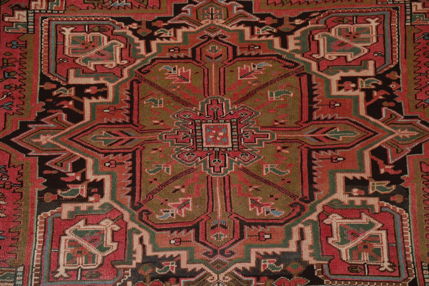 Vintage Heriz Persian Area Rug 8x11