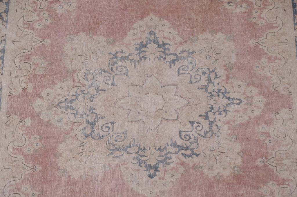 Distressed Kerman Persian Area Rug 5x8