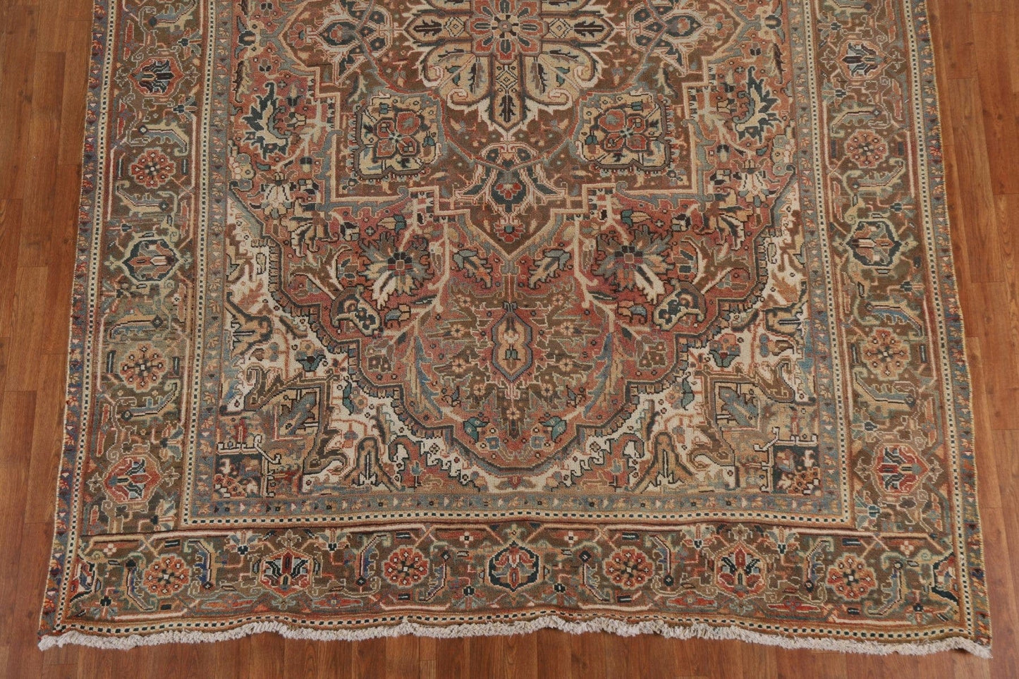 Vintage Wool Heriz Persian Area Rug 8x11