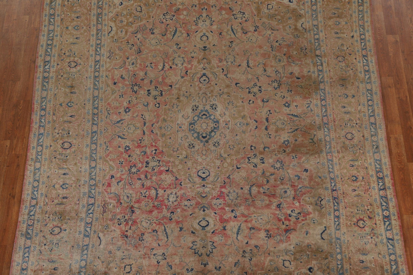 Traditional Mashad Persian Area Rug 8x11