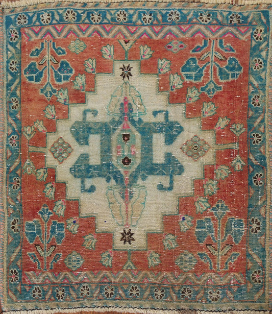 Square Abadeh Persian Rug 2x2