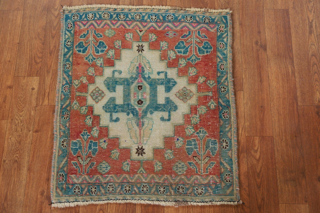 Square Abadeh Persian Rug 2x2