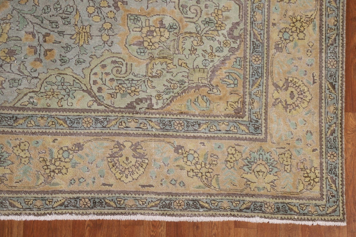 Vintage Floral Tabriz Persian Area Rug 8x11