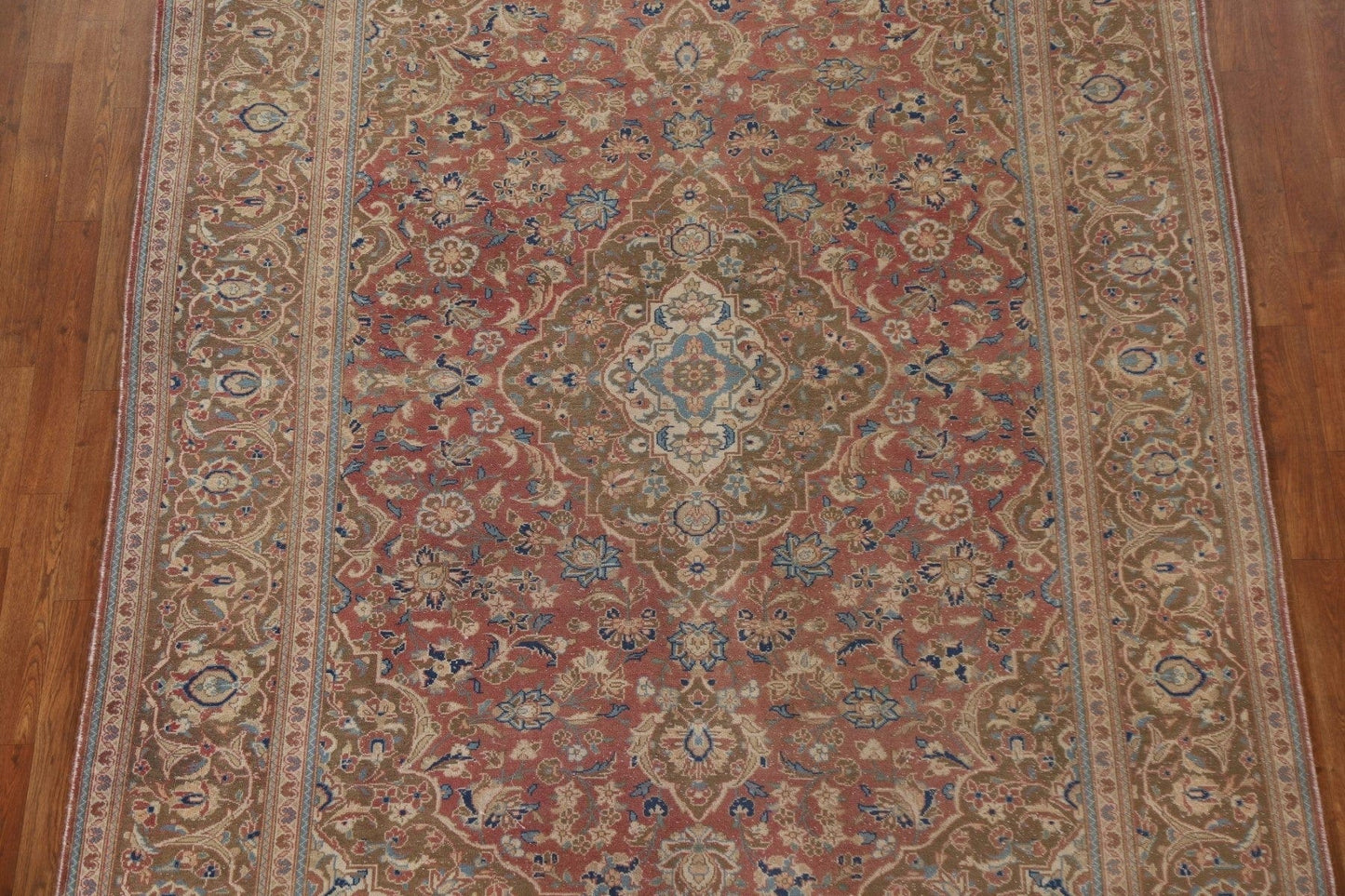 Traditional Kashan Persian Area Rug 7x10