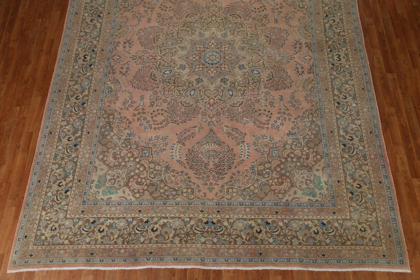 Traditional Mashad Persian Area Rug 9x12