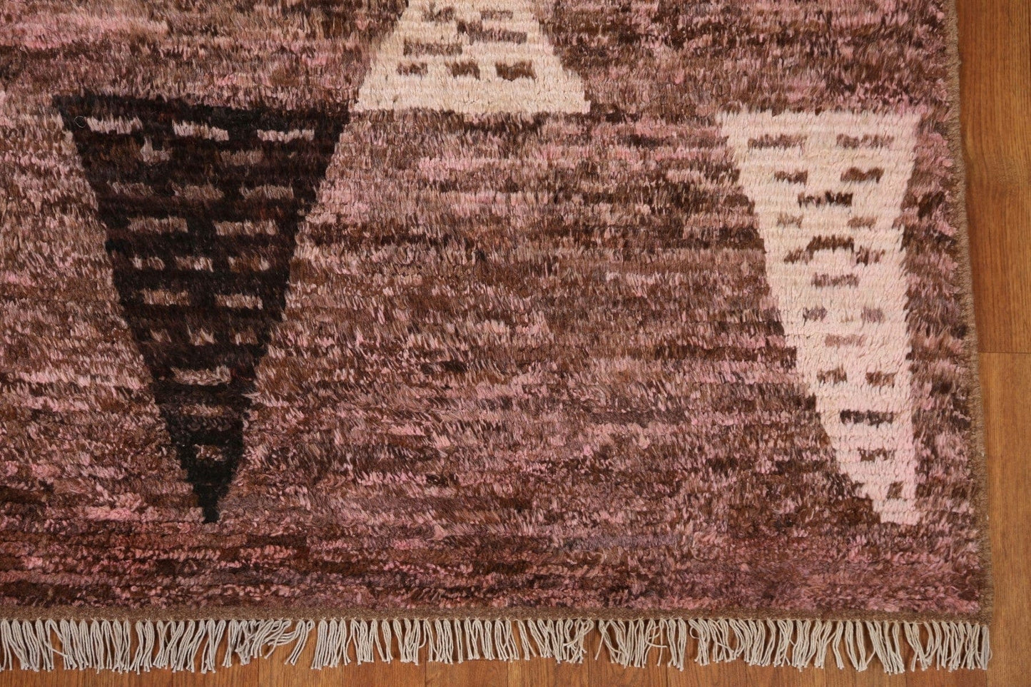 Pink/ Brown Moroccan Wool Area Rug 7x10