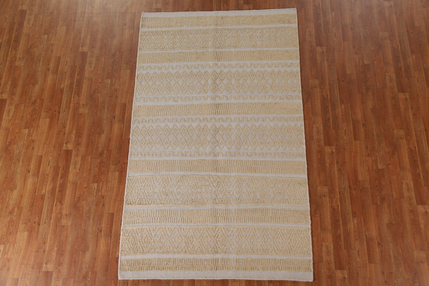 Geometric Moroccan Area Rug 5x8