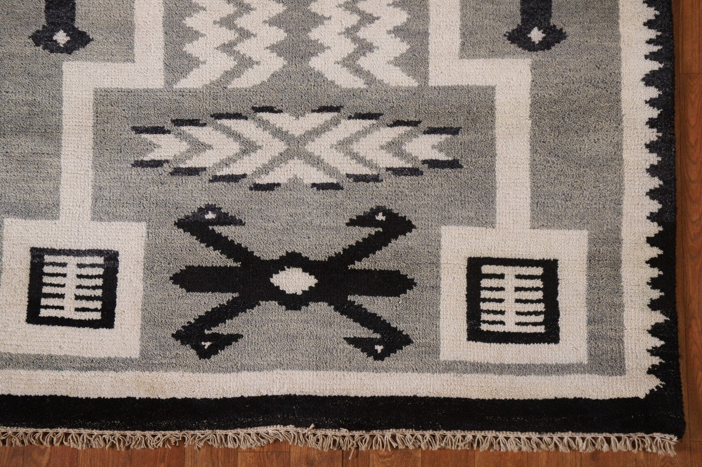 Tribal Nepalese Oriental Area Rug 4x6