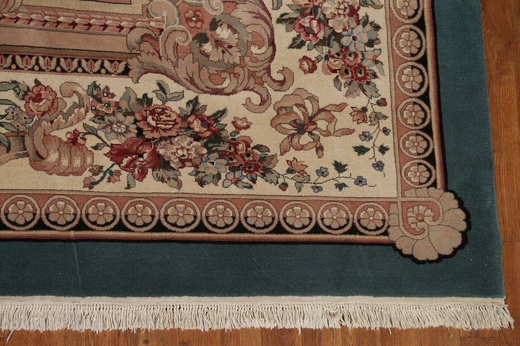 Green/ Beige Aubusson Vegetable Dye Area Rug 9x12