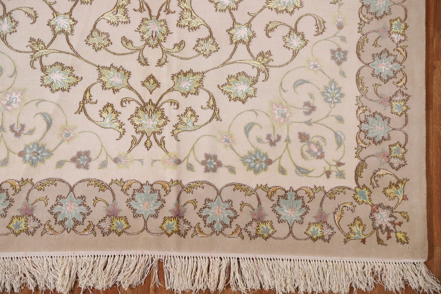 Vegetable Dye Wool & Silk Isfahan Persian Area Rug 5x8