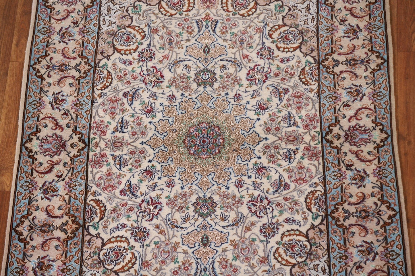 Vegetable Dye Isfahan Persian Area Rug 4x6