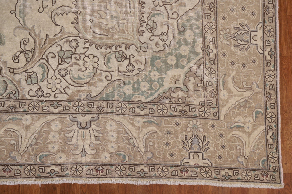 Distressed Tabriz Persian Area Rug 9x13