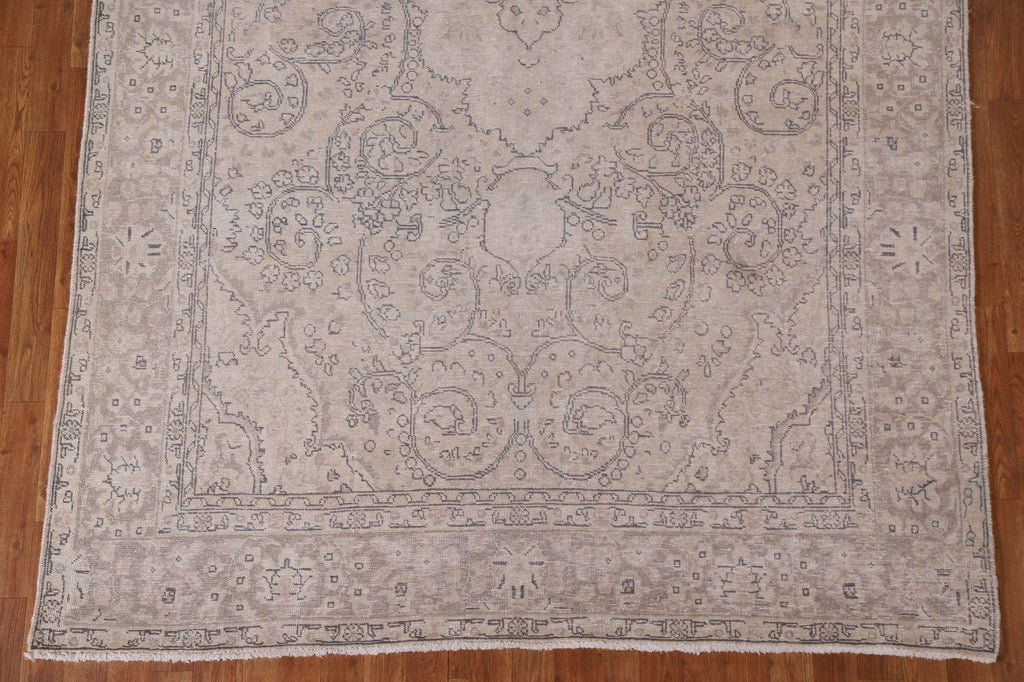 Muted Floral Wool Tabriz Persian Area Rug 6x9