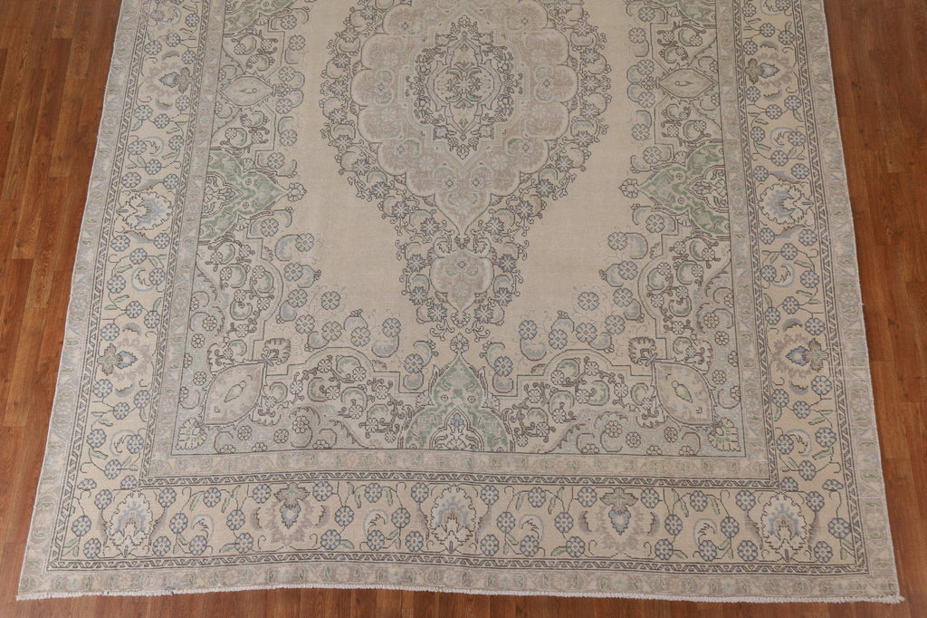 Distressed Tabriz Persian Area Rug 9x13