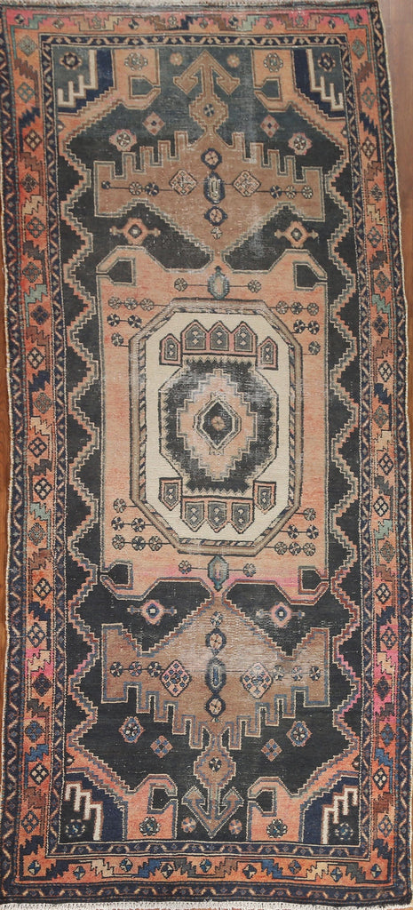 Geometric Hamedan Persian Runner Rug 4x9