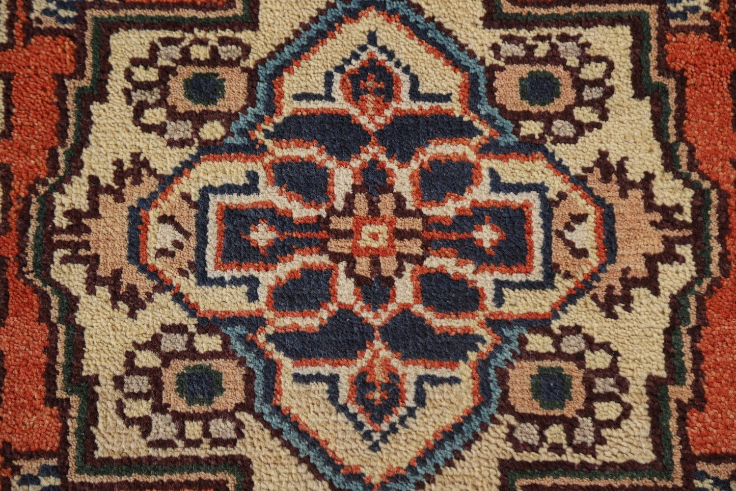 Geometric Heriz Serapi Runner Rug 3x8