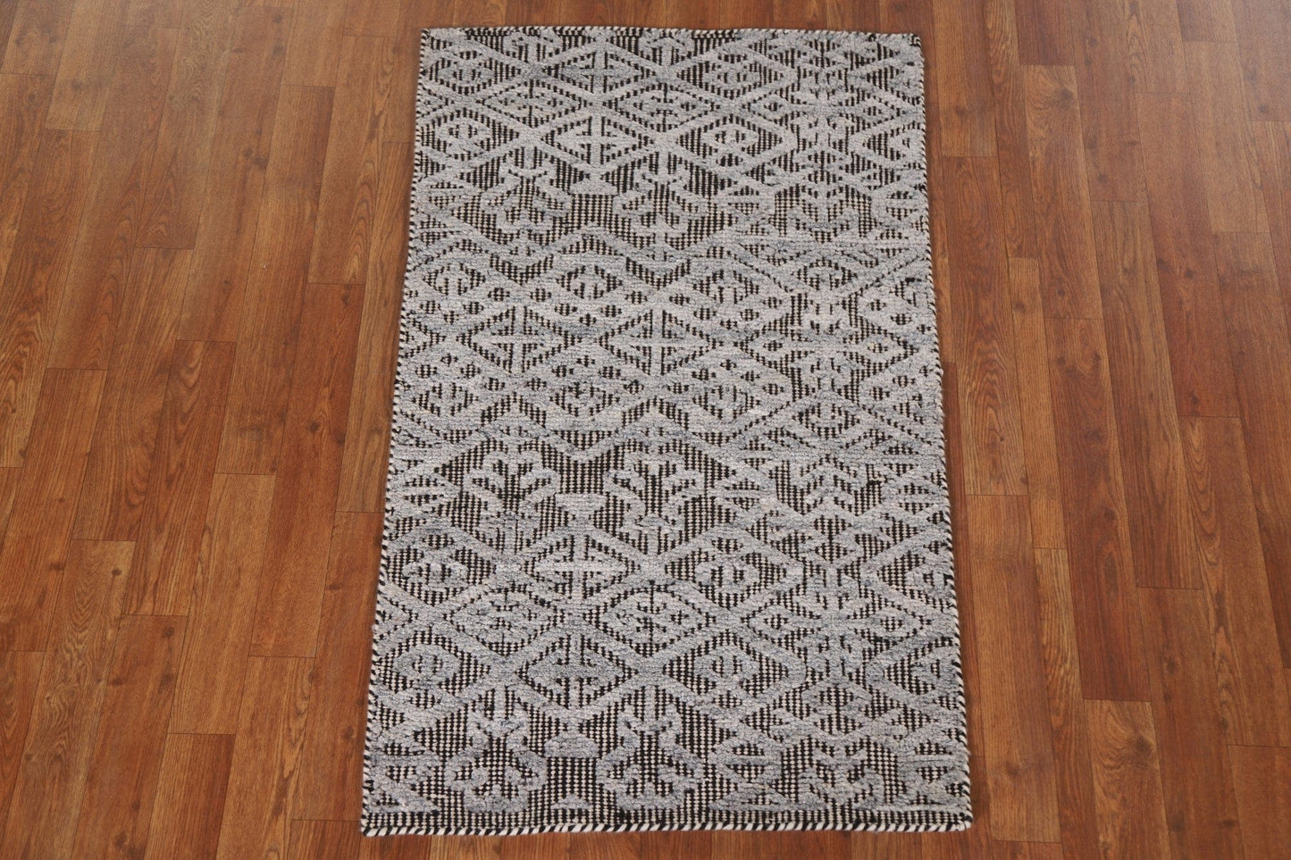 Geometric Moroccan Oriental Rug 2x4